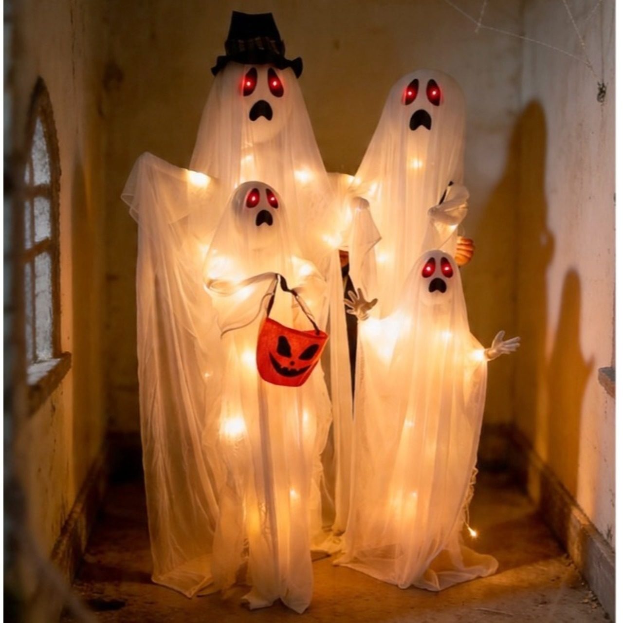 Família de Fantasmas Animados