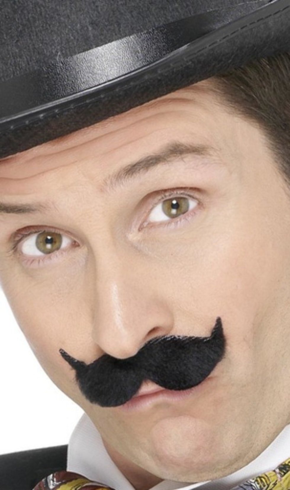 Bigode Preto inglês