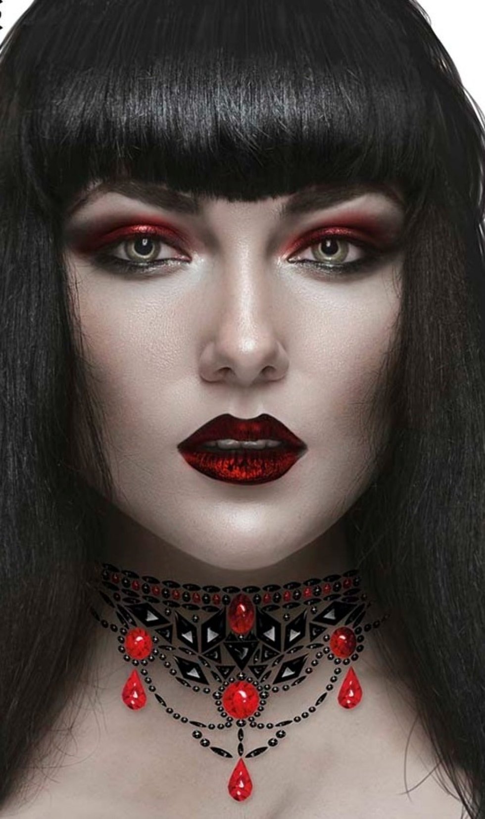 Gemas Gargantilhas Góticas