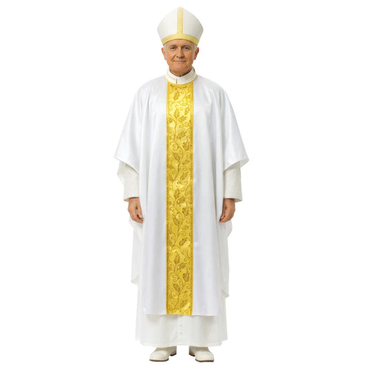 Fatos de casal de Papa e Cardeal