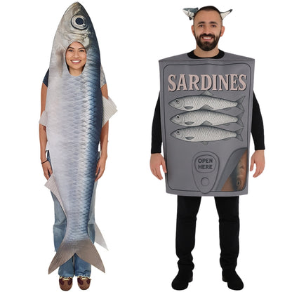 Fatos de casal de sardinha e lata de sardinhas