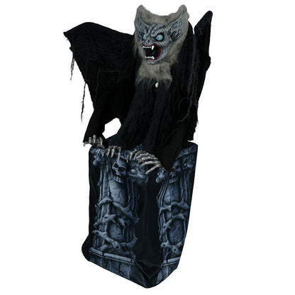 Morcego sobre Lápide