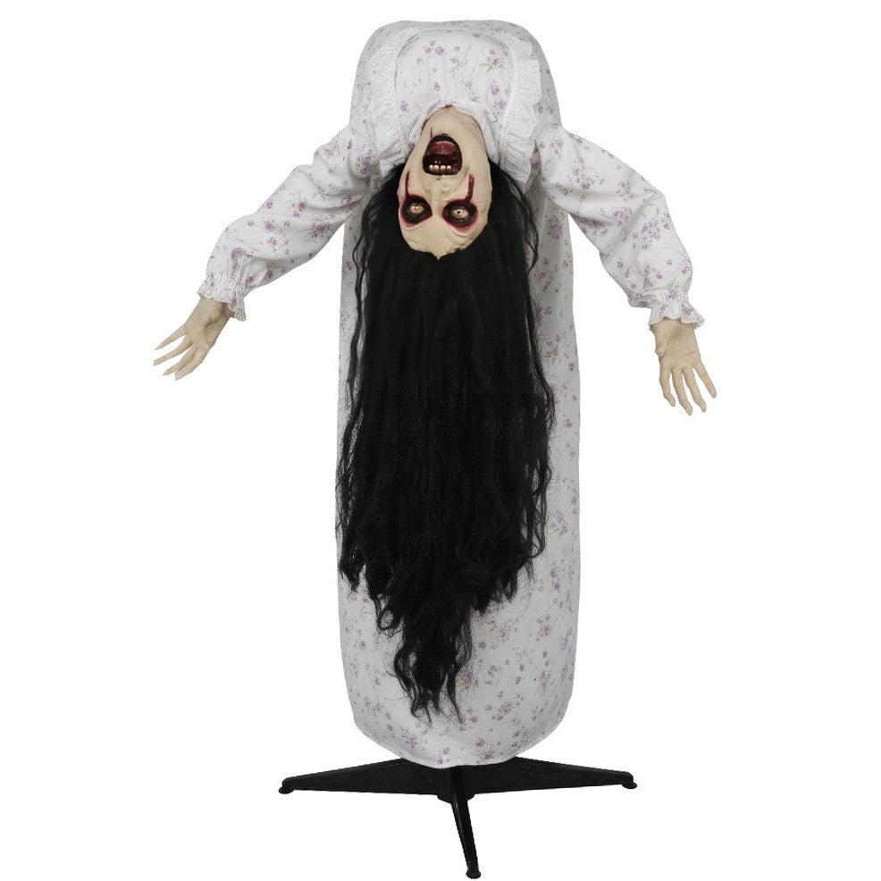 Menina do Exorcista Possuída