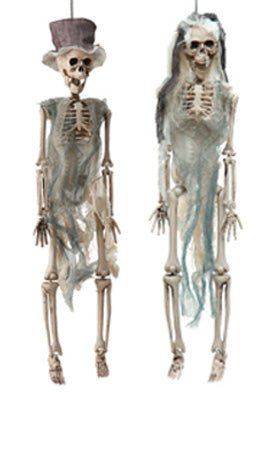 Suspensões com Esqueletos de Noivos