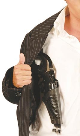 Pistola com Coldre de Ombro